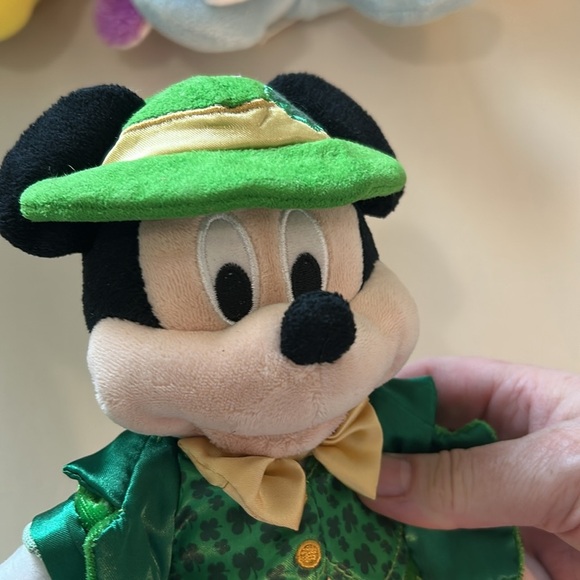 EUC Mickey Mouse authentic Disney plush in St Patrick's Day or leprechaun style - Picture 2 of 10